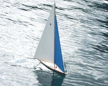 skipper pond yacht