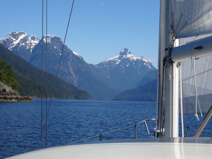 sailboat cruise Jervis Inlet