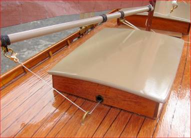 radio control model sailboat