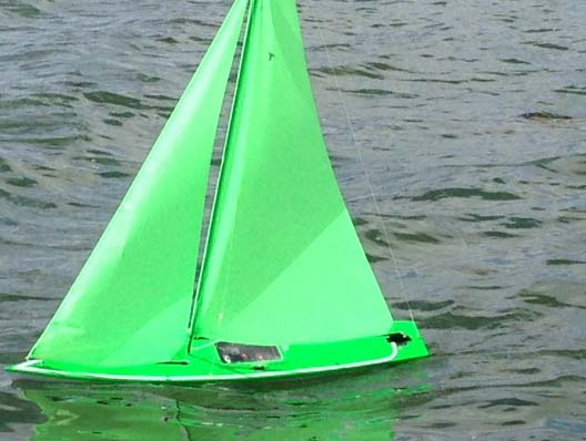 remote controlled boat