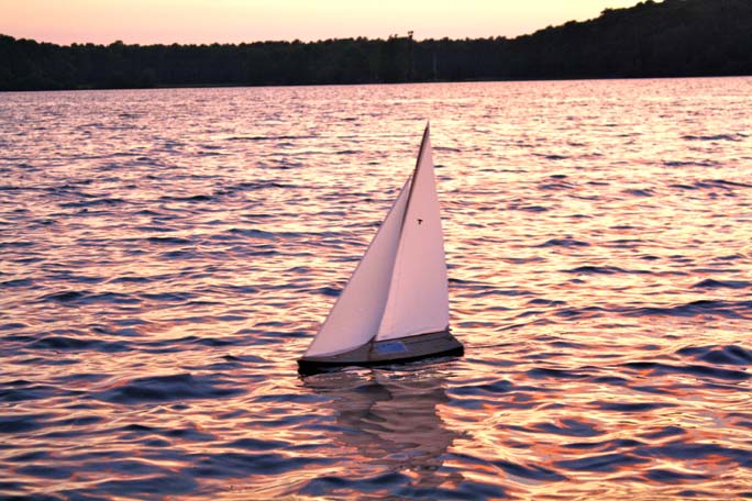 rc sailboat model sailboat