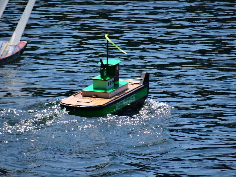rc tugboat model