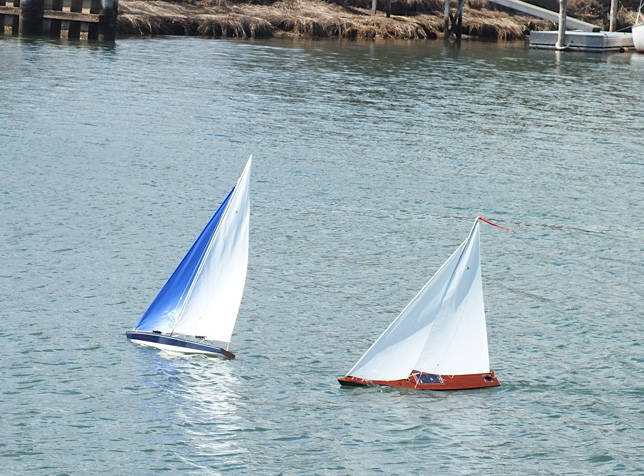 remote controlled boat