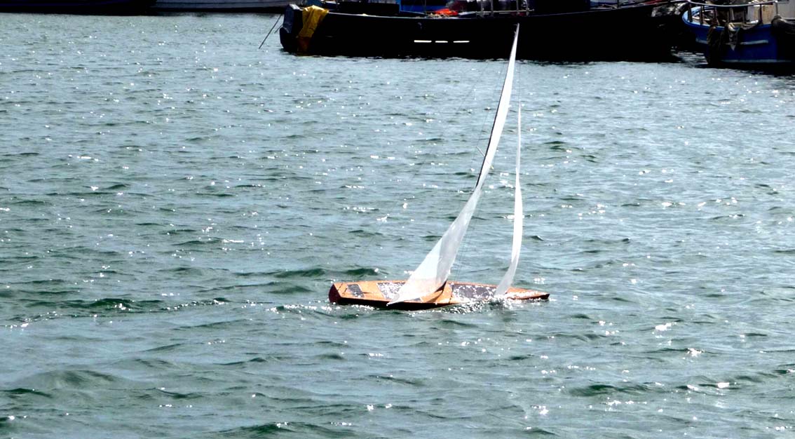 rc sailboat